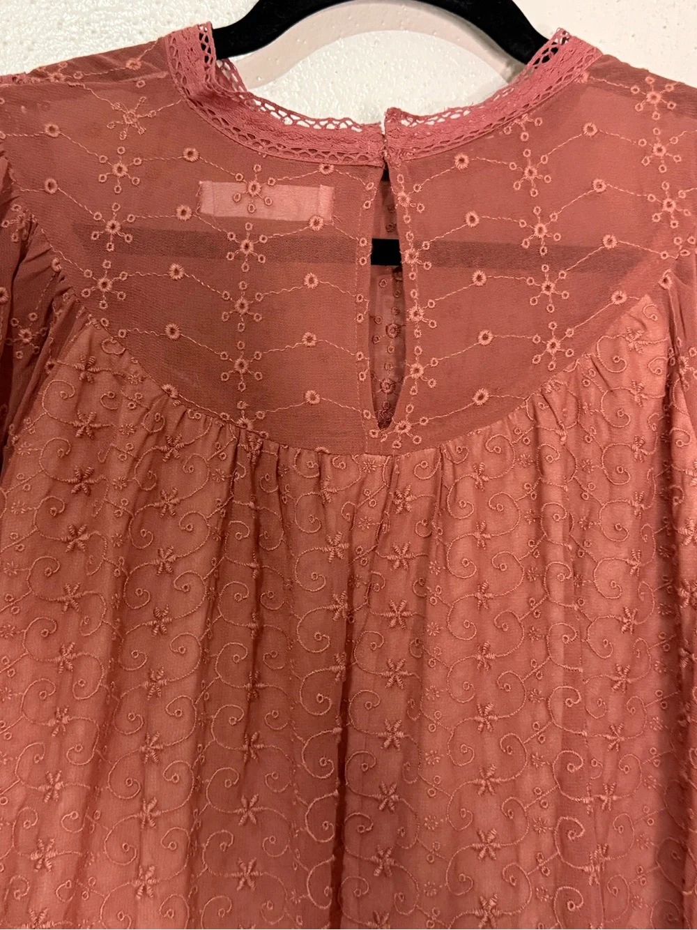 Zara Girl’s Dusty Rose Eyelet Babydoll Dress. Sz 13-14.